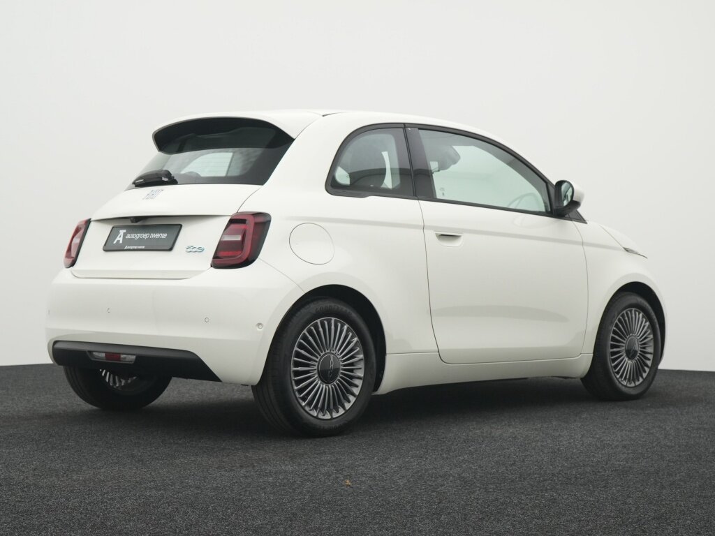 Fiat 500 Icon 42 kWh | Carplay | Private lease 369 pm - Afbeelding 2