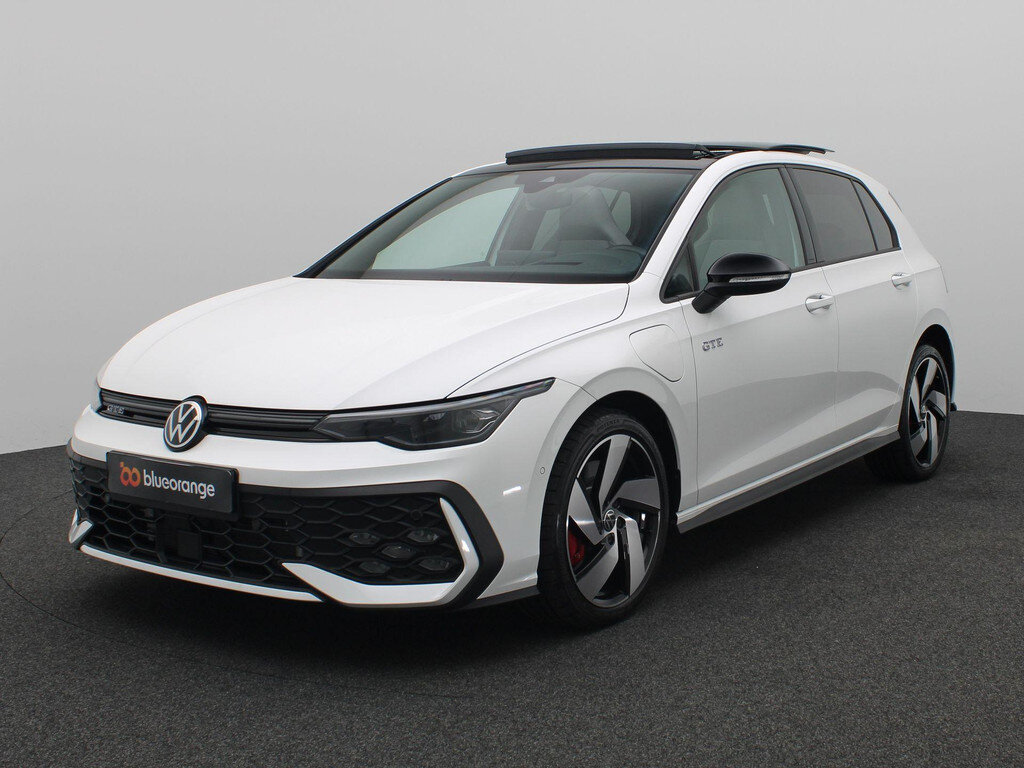Volkswagen Golf 1.5 eHybrid GTE 272 PK DSG Black style, Leder, Trekhaak, Head-Up Display, Panoramadak, Matrix-LED Verlichting, Keyless, 18” LM Velgen