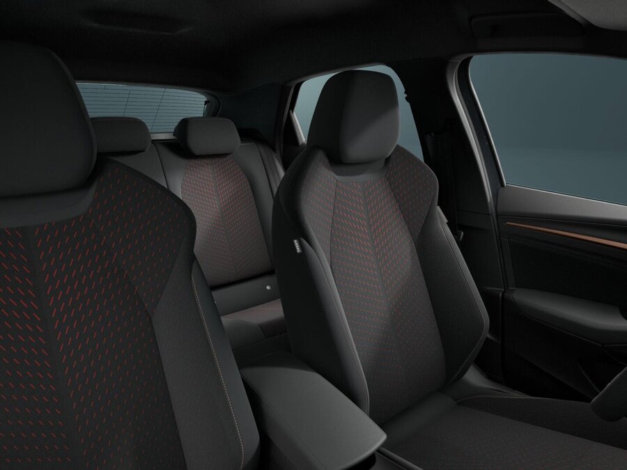 CUPRA Raval Essential 99 kW / 135 PK