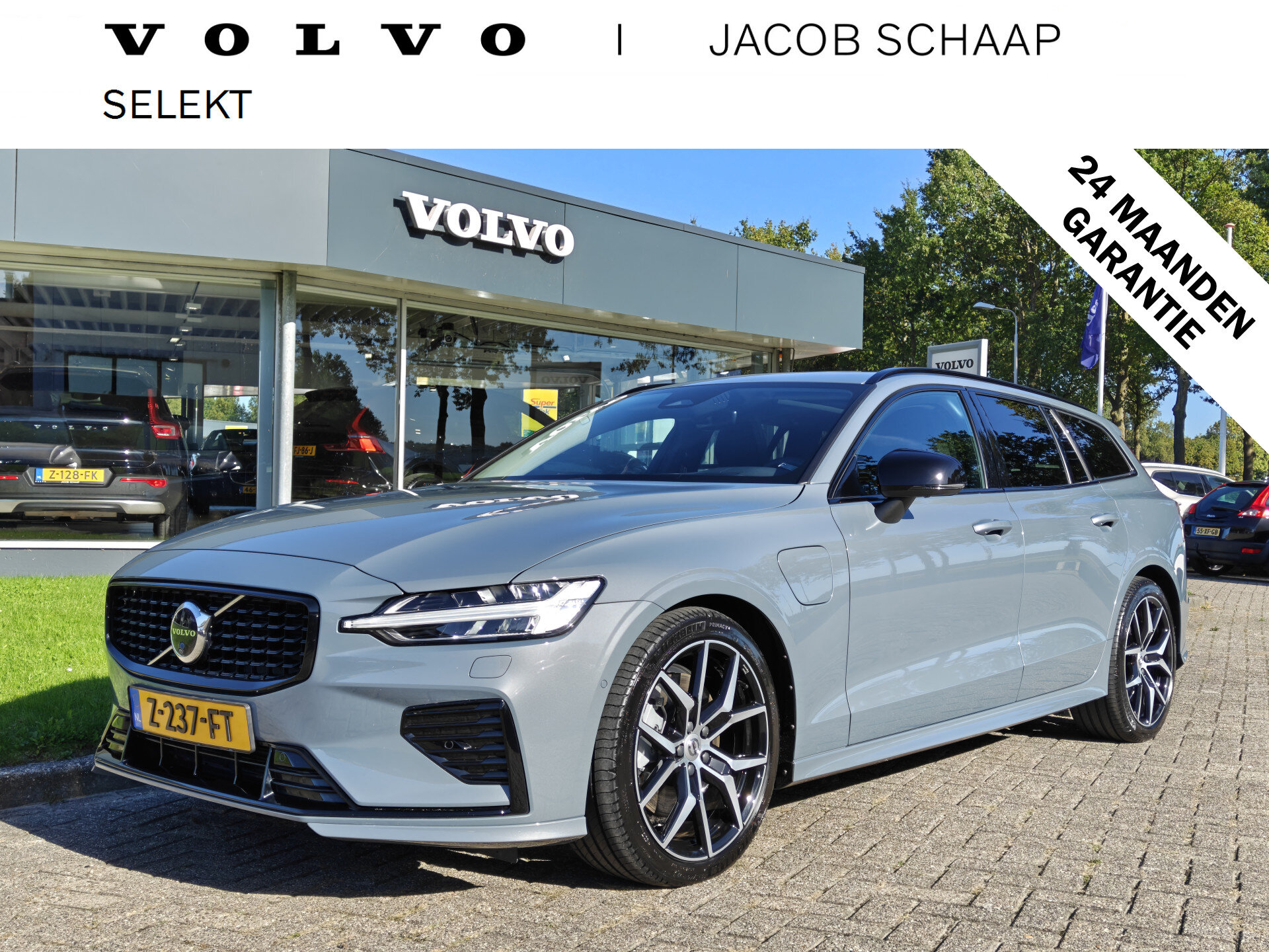 Volvo V60 T6 Plug-in hybrid AWD Ultimate Dark