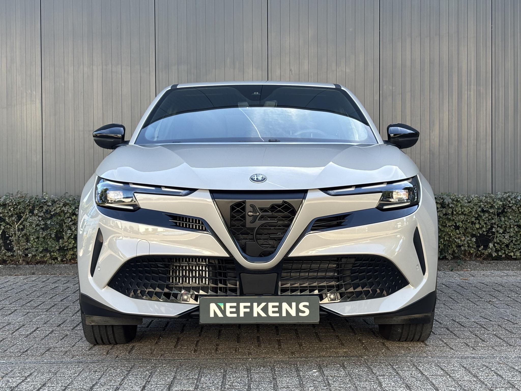 Alfa Romeo Junior 1.2 Turbo Hybrid Ibrida Speciale - Afbeelding 2