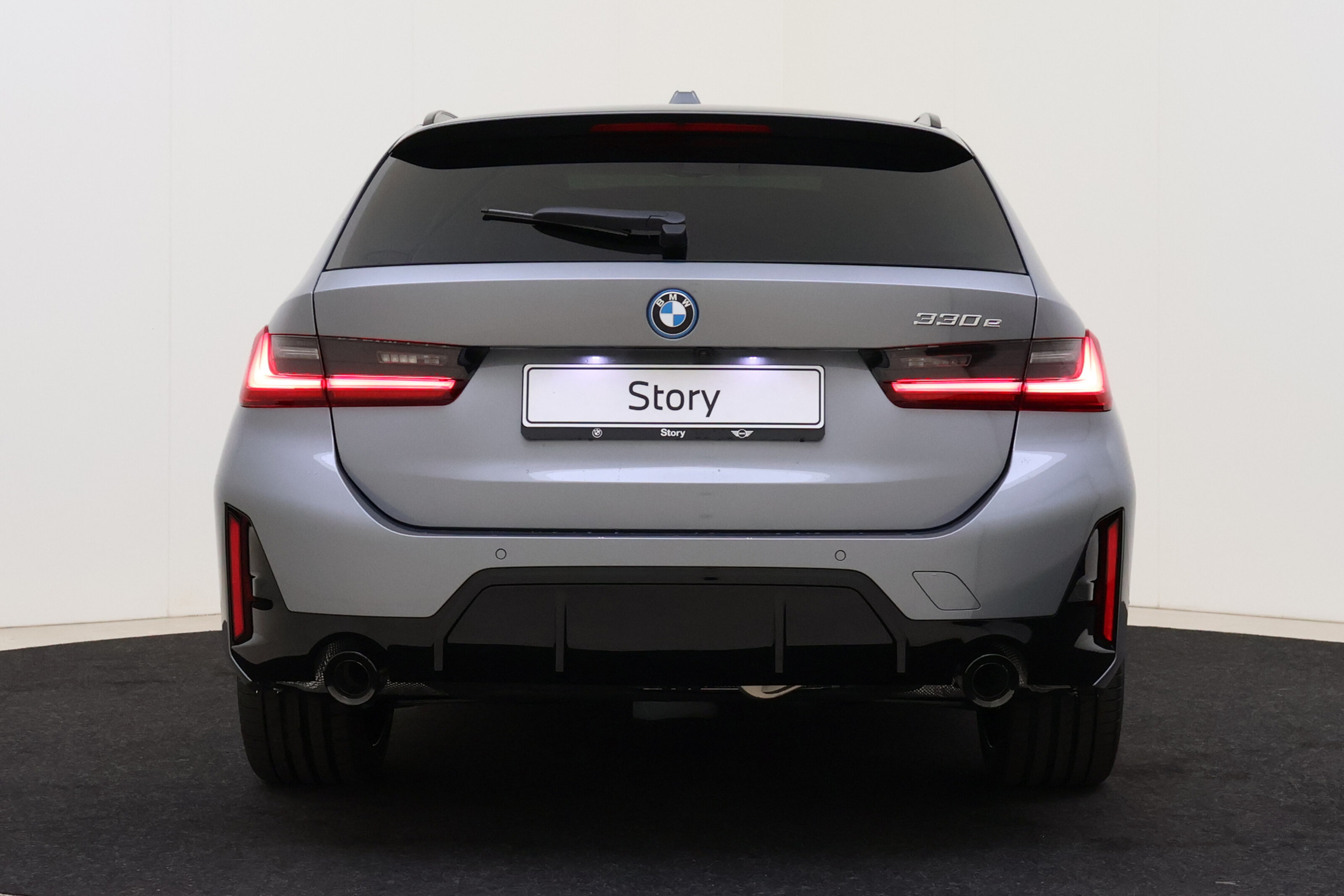 BMW 3 Serie Touring 330e M Sport Automaat