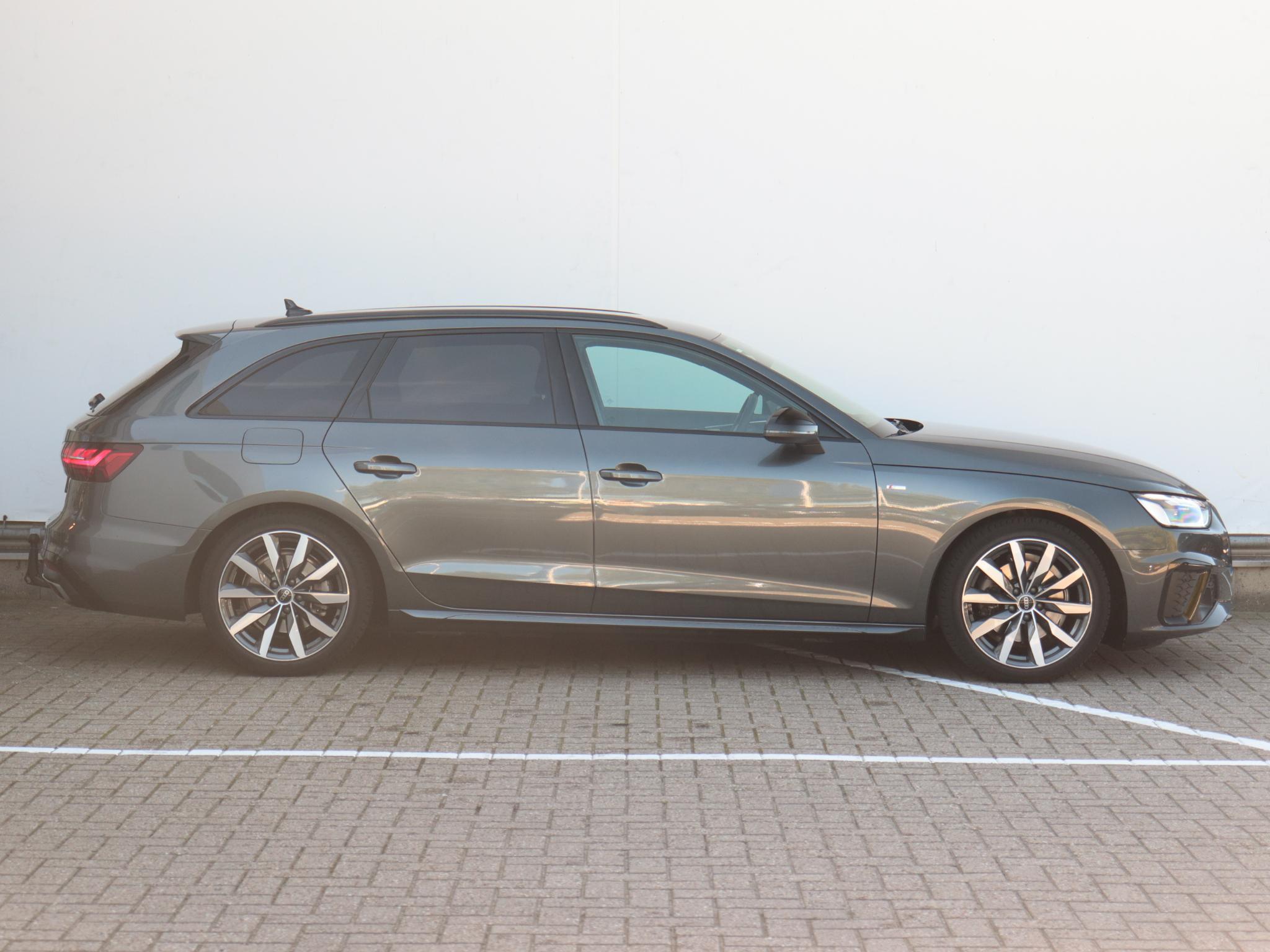 Audi A4 Avant 35 TFSI S edition Competition