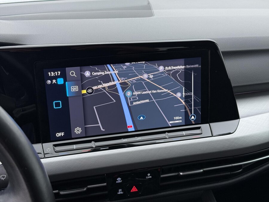 Volkswagen Golf 1.0 TSI Life 