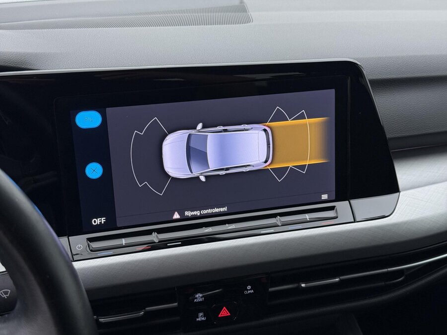 Volkswagen Golf 1.0 TSI Life 