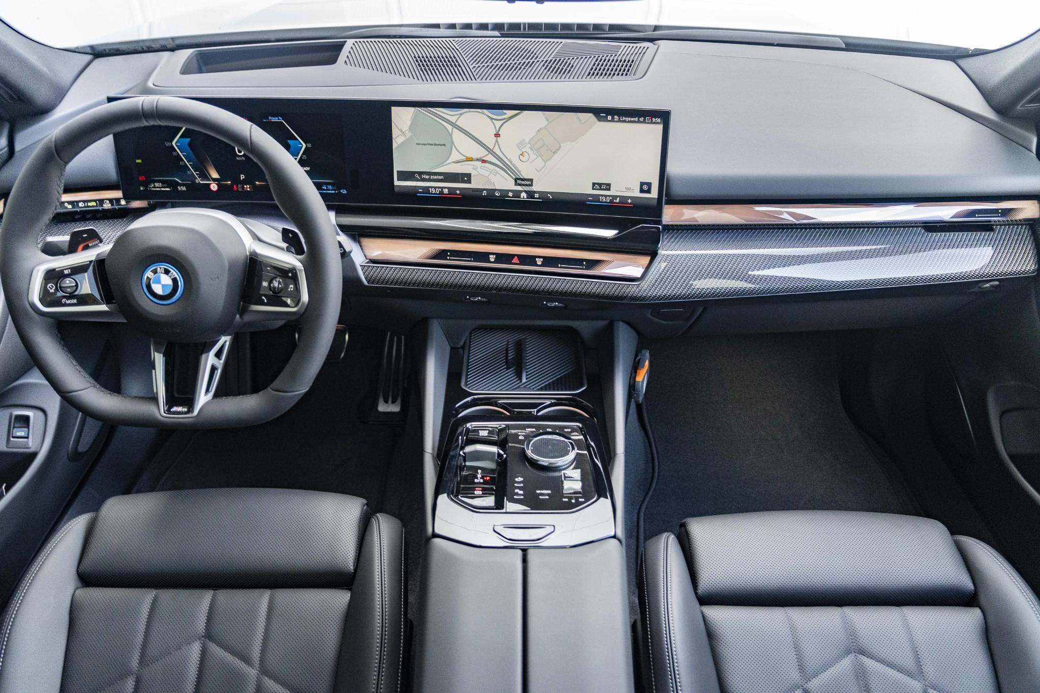 BMW 5 Serie 530e Touring - Afbeelding 3