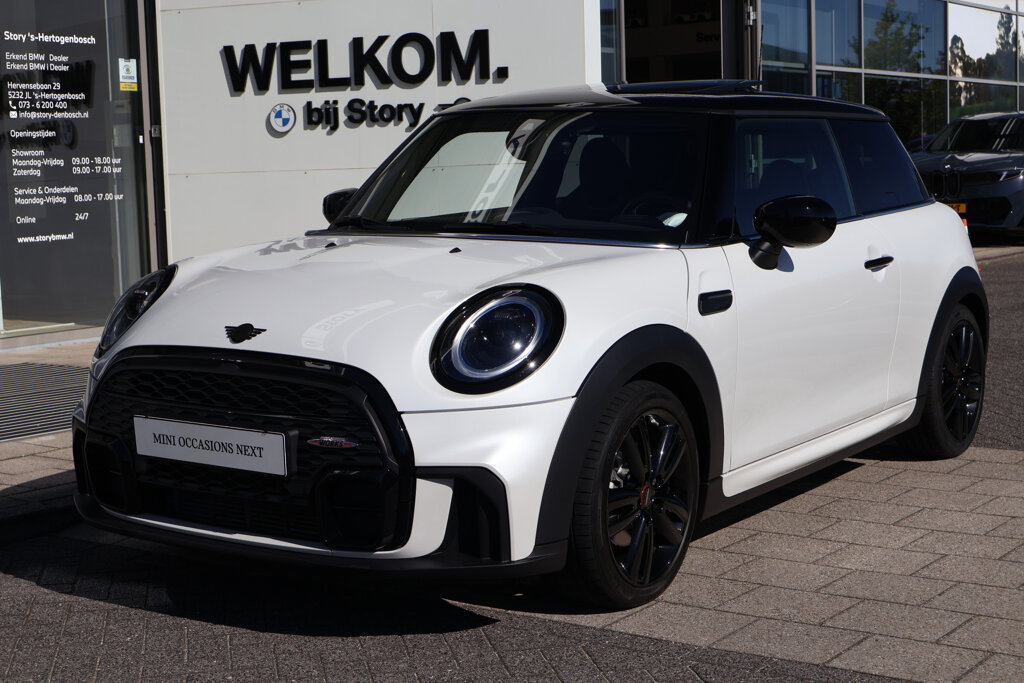 MINI Cooper 5