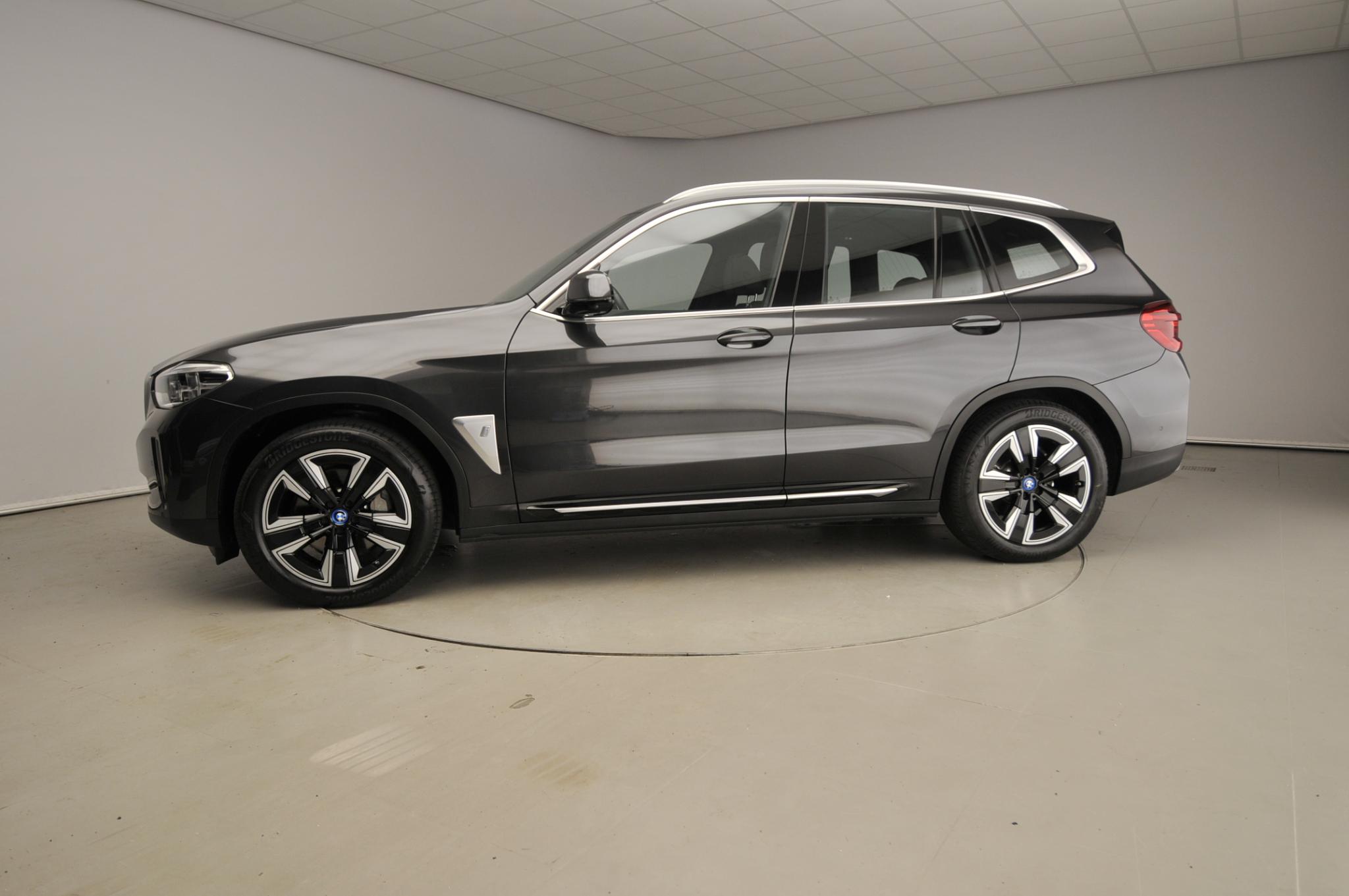 BMW iX3 High Executive 80 kWh - Afbeelding 2