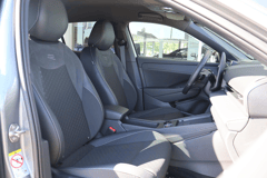 Volkswagen T-Roc 1.5 eTSI 150pk DSG R-Line First Edition - Afbeelding 4