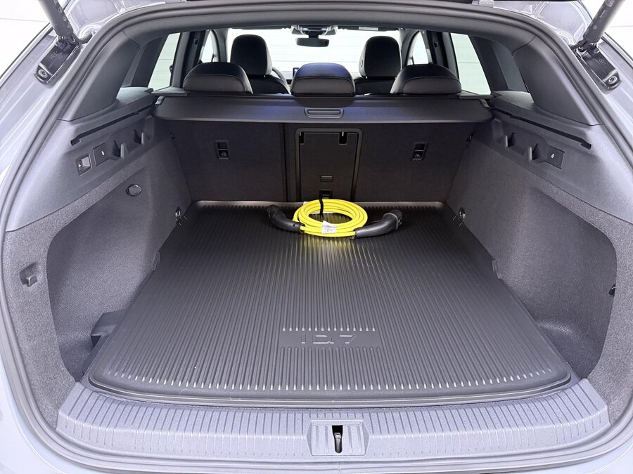 Volkswagen ID.7 Tourer Limited Edition Plus 77 kWh 210 kW / 286 PK