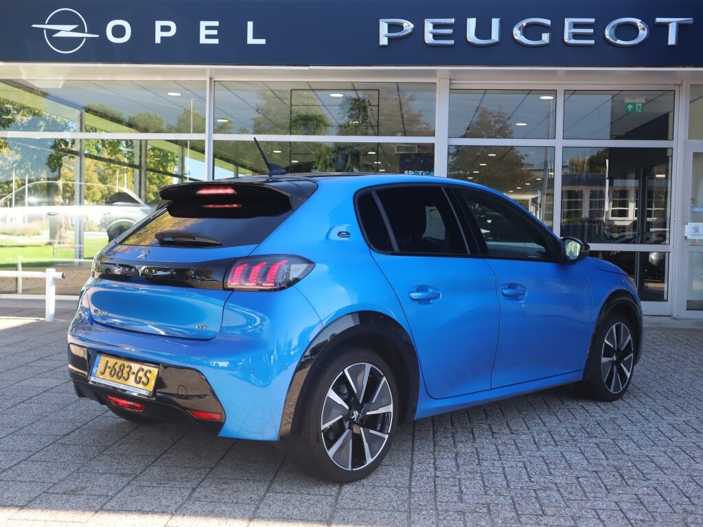Peugeot e-208 GT EV 50kWh 136pk, Rijklaarprijs, Panoramadak Adaptieve cruise control 3-Fase Alcantara bekleding - Afbeelding 4