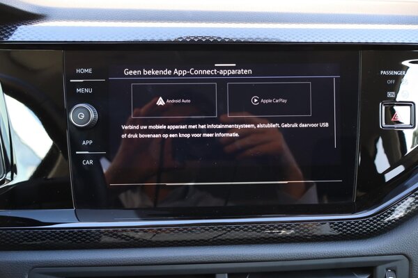 Apple Carplay/Android Auto