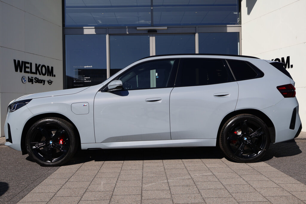 BMW X3 4
