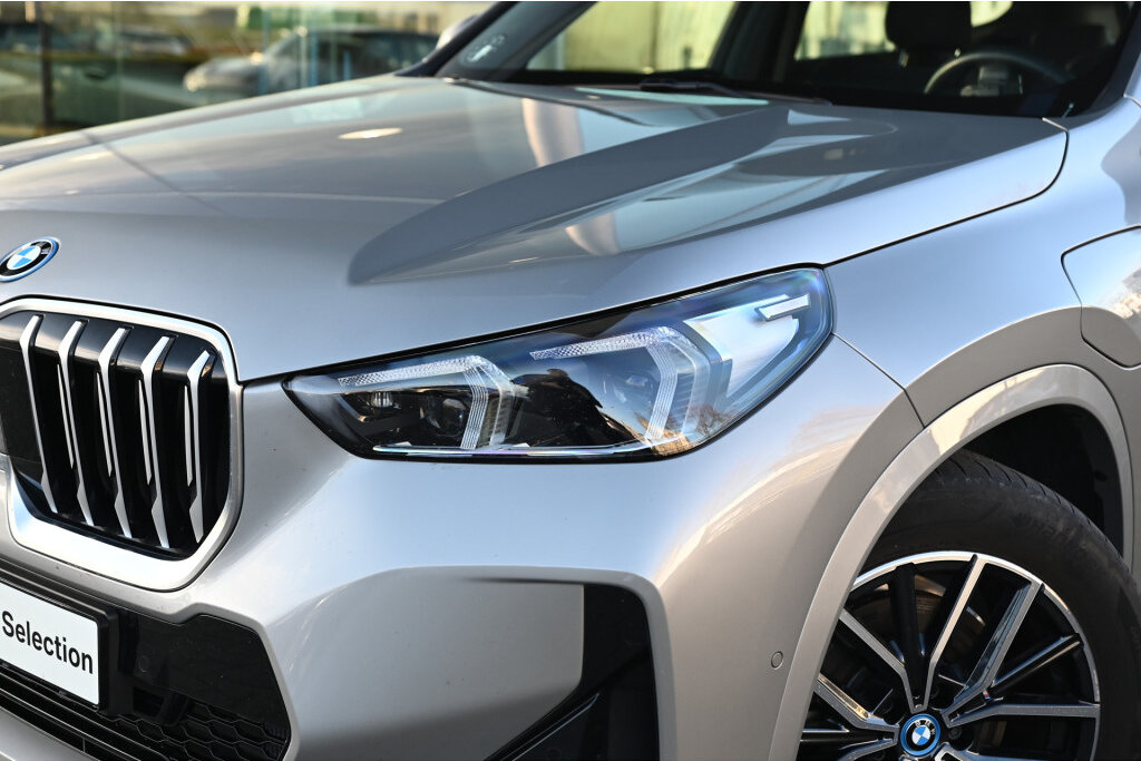 BMW X1 18
