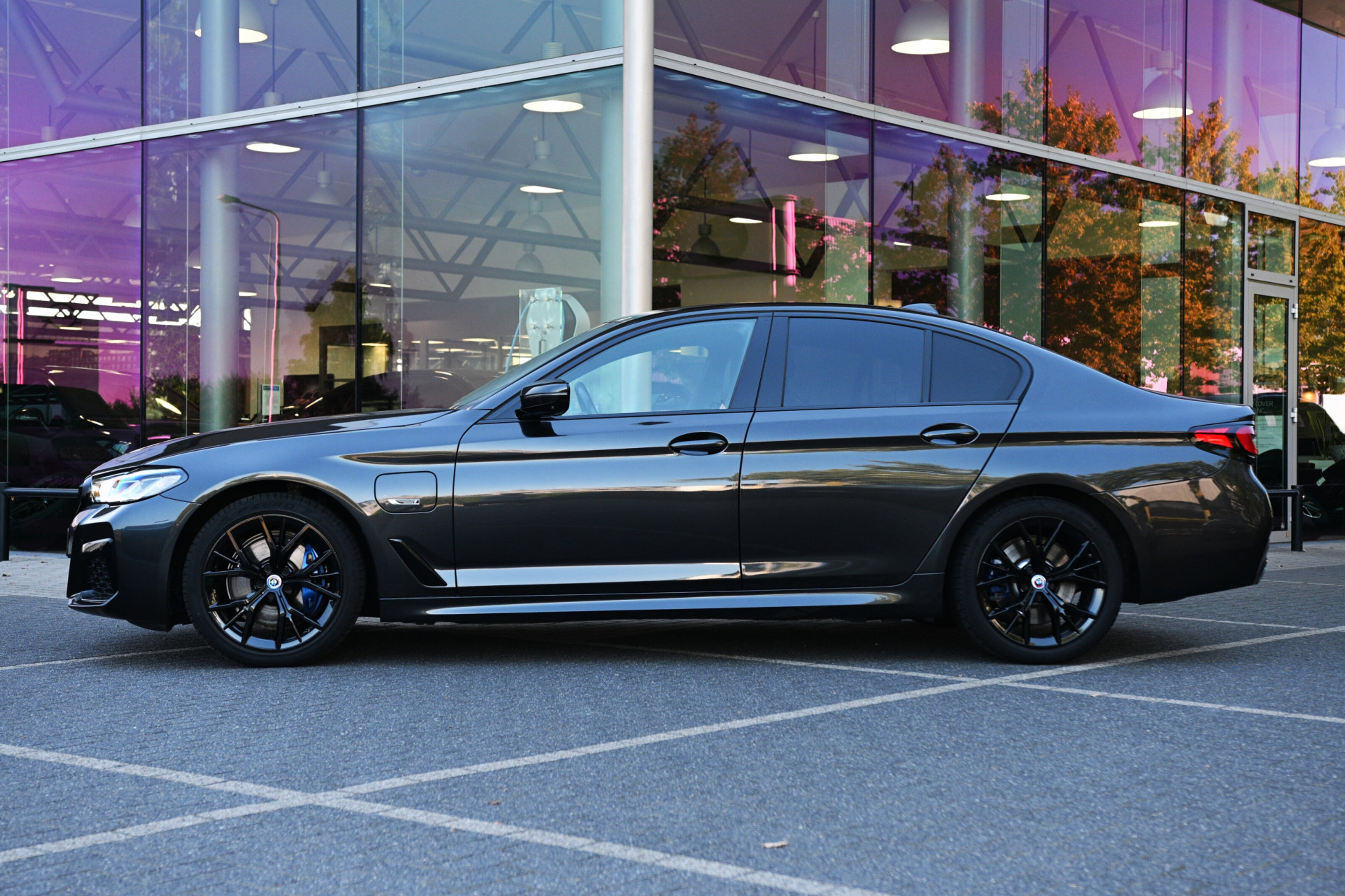 BMW 5 Serie 530e High Executive M Sport Automaat