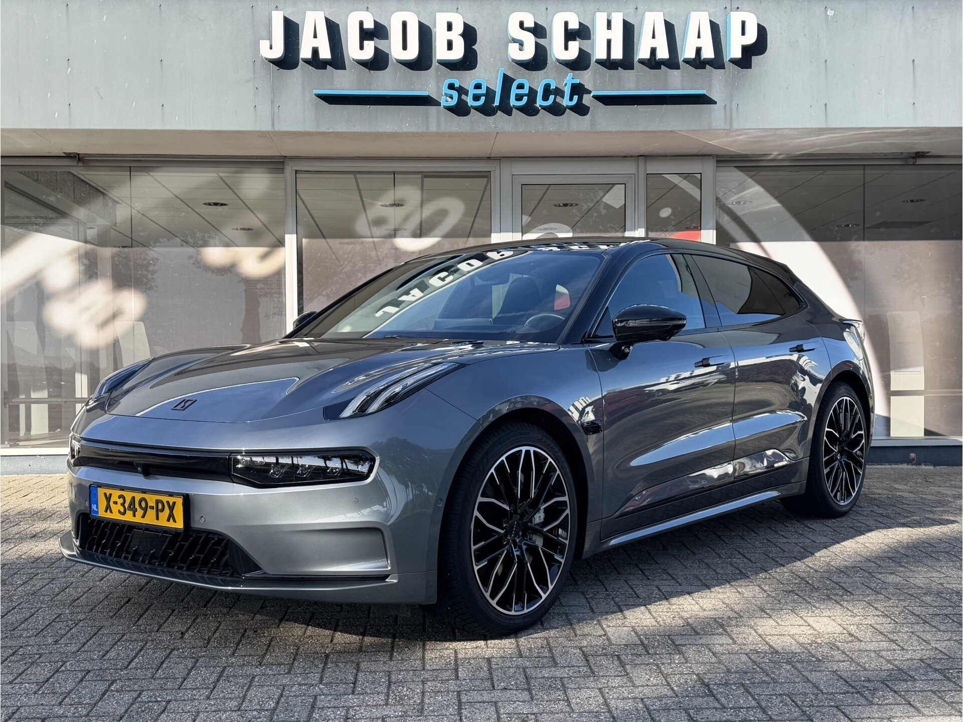 Zeekr 001 AWD Privilege 100 kWh