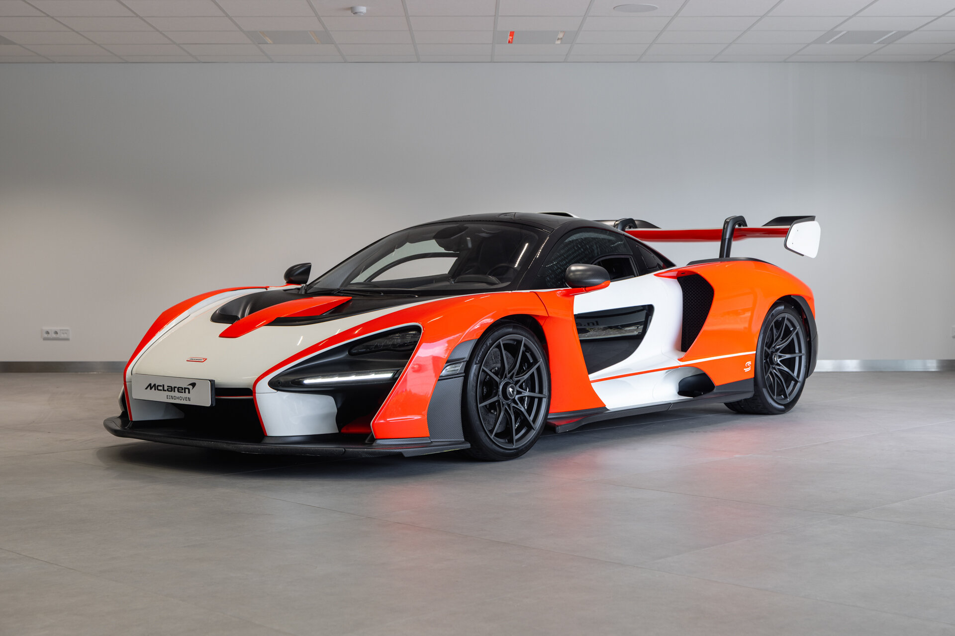 McLaren Senna - foto 1