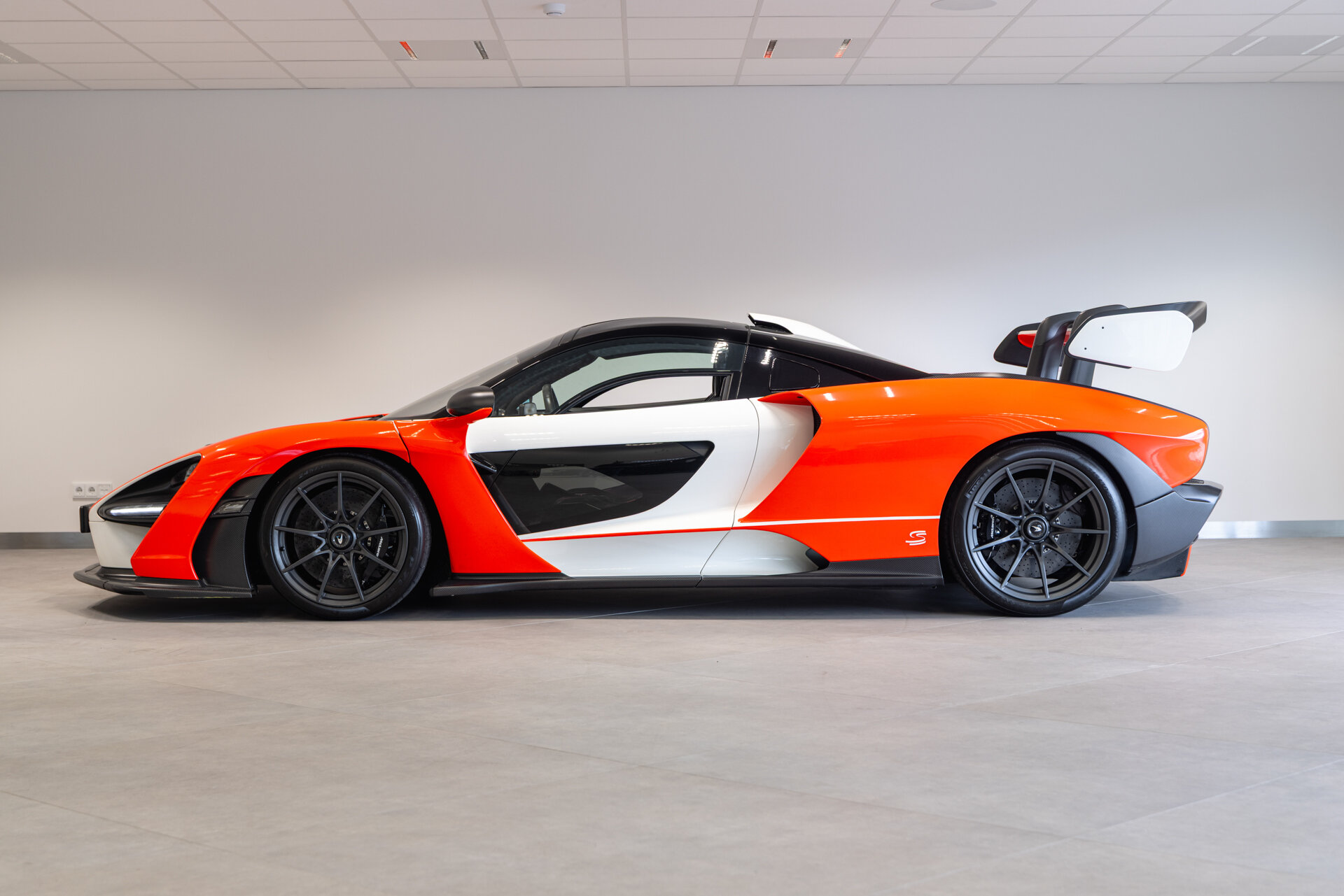 McLaren Senna - foto 2