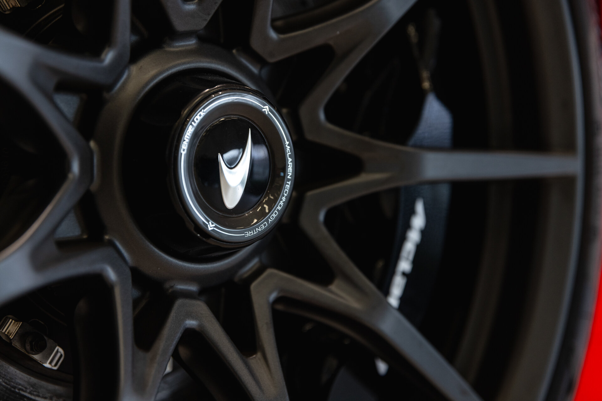McLaren Senna - foto 15