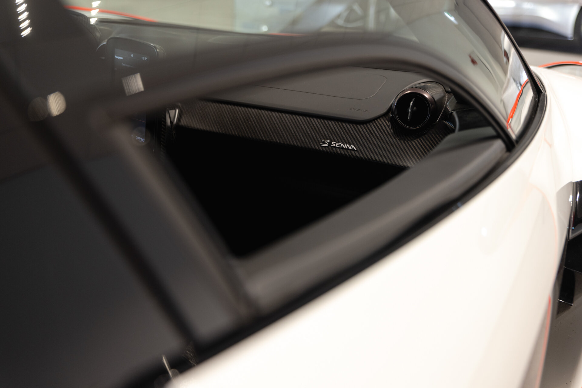 McLaren Senna - foto 38