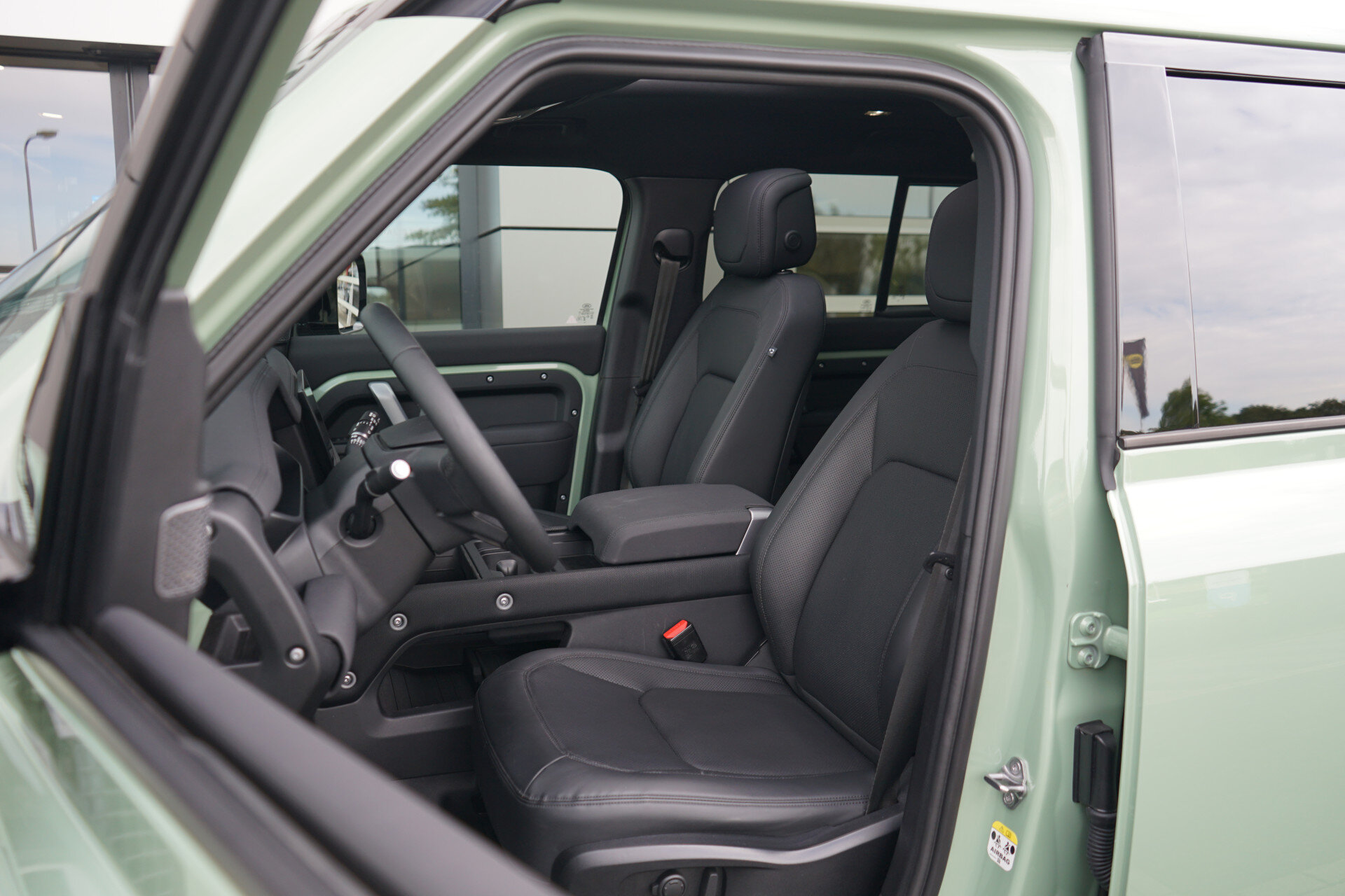 Land Rover Defender 110 2.0 P400e 110 75 Edition AWD