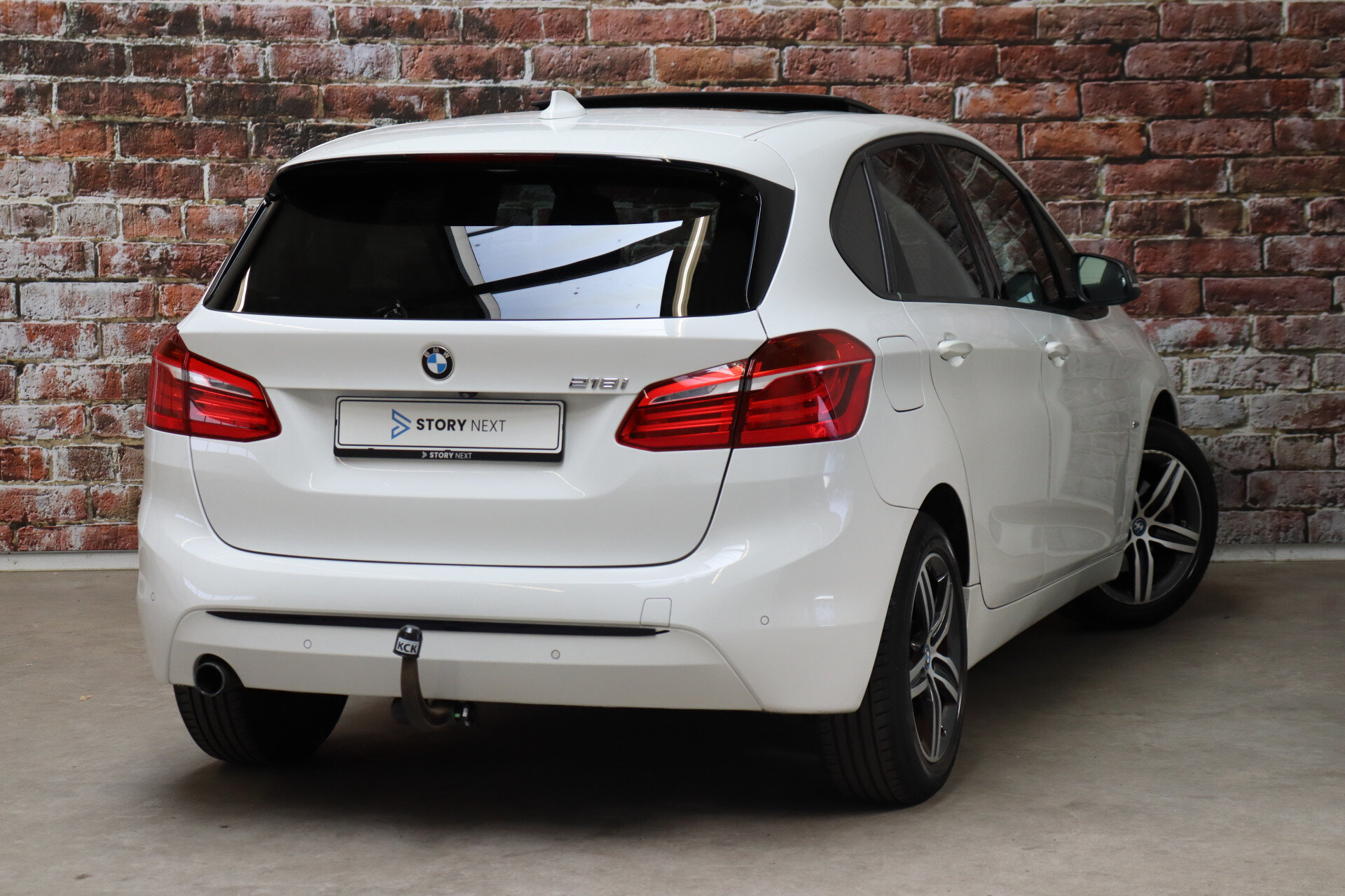 BMW 2 Serie Active Tourer 218i Executive Sport Line Automaat - Afbeelding 4