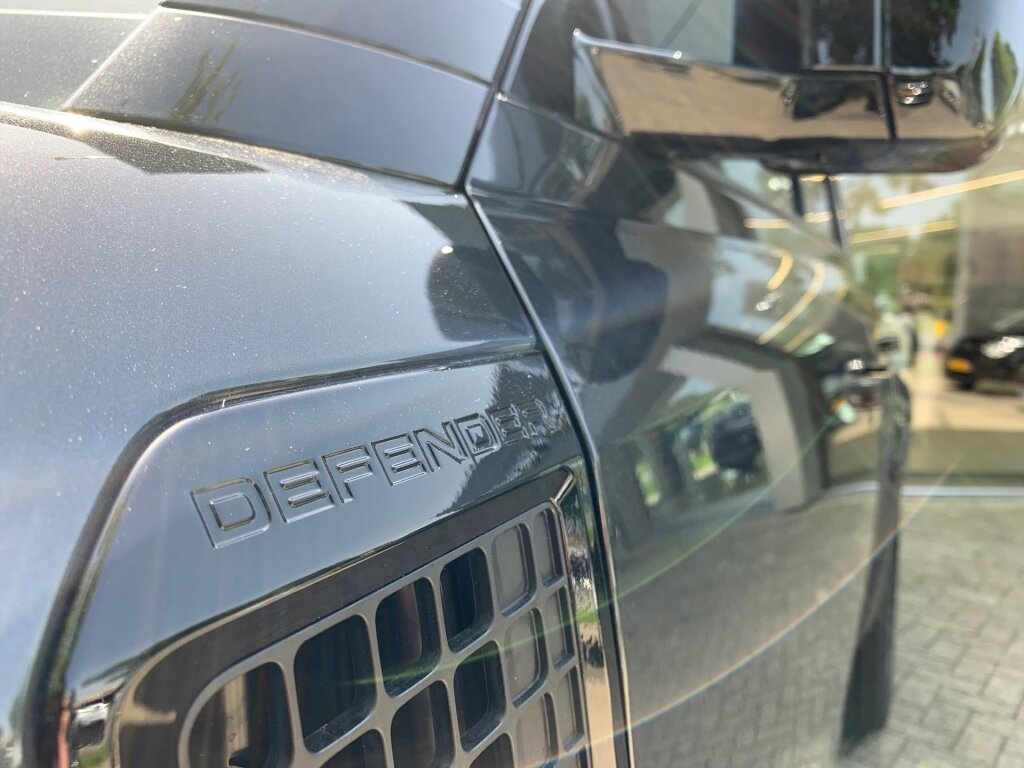 Land Rover Defender - foto 30