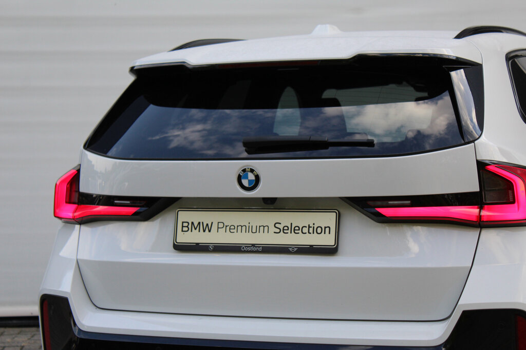 BMW X1 16