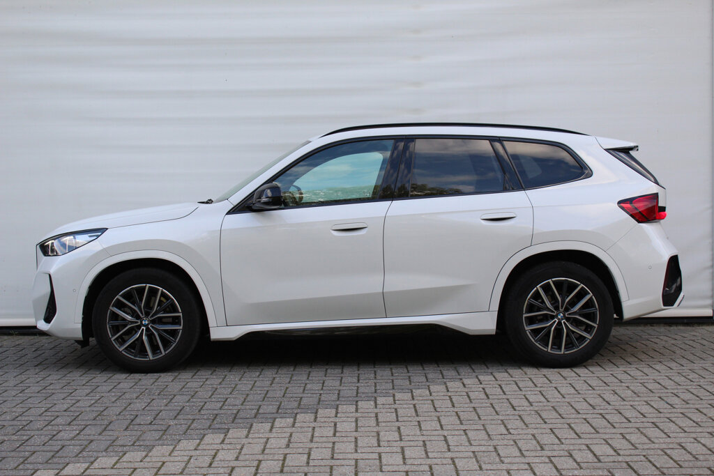 BMW X1 29