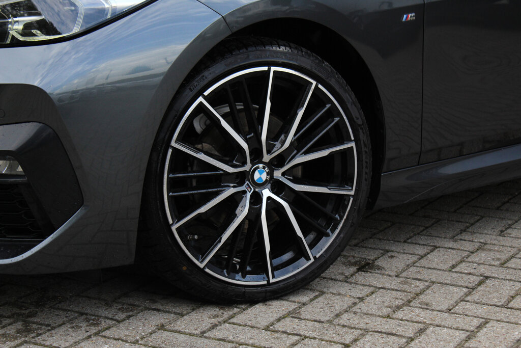 BMW 2 Serie 28