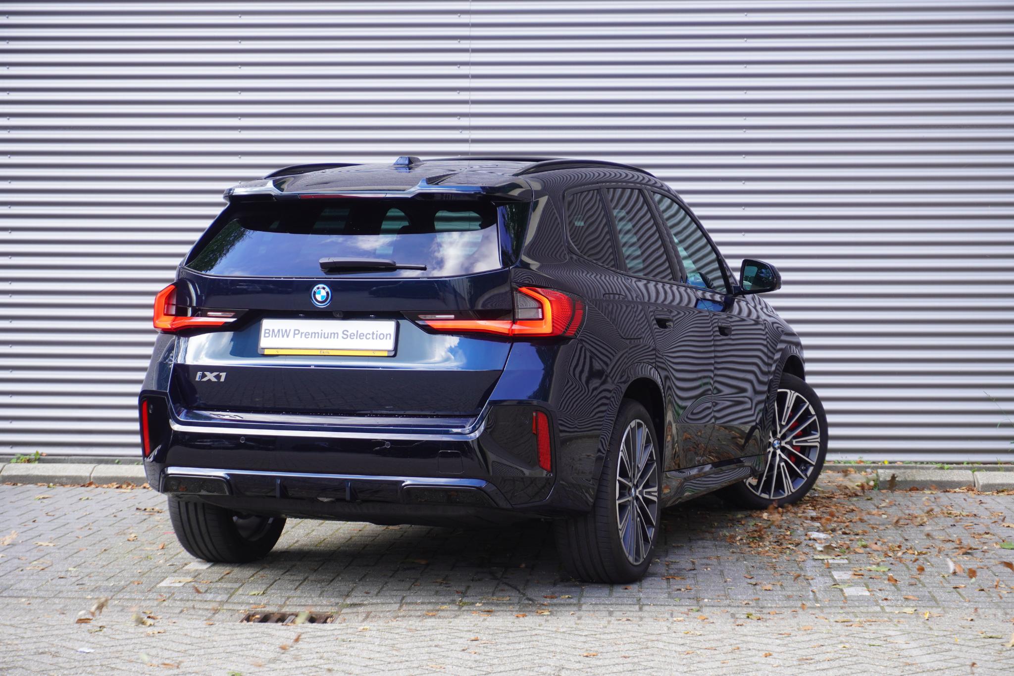 BMW iX1 eDrive20 M Sport Edition - Afbeelding 2