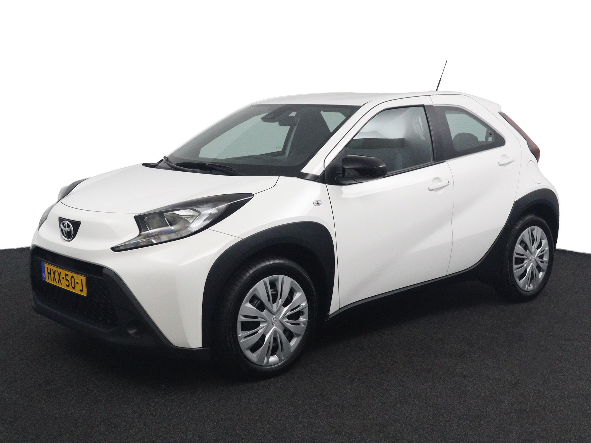 Toyota Aygo X 1.0 VVT-i MT Play