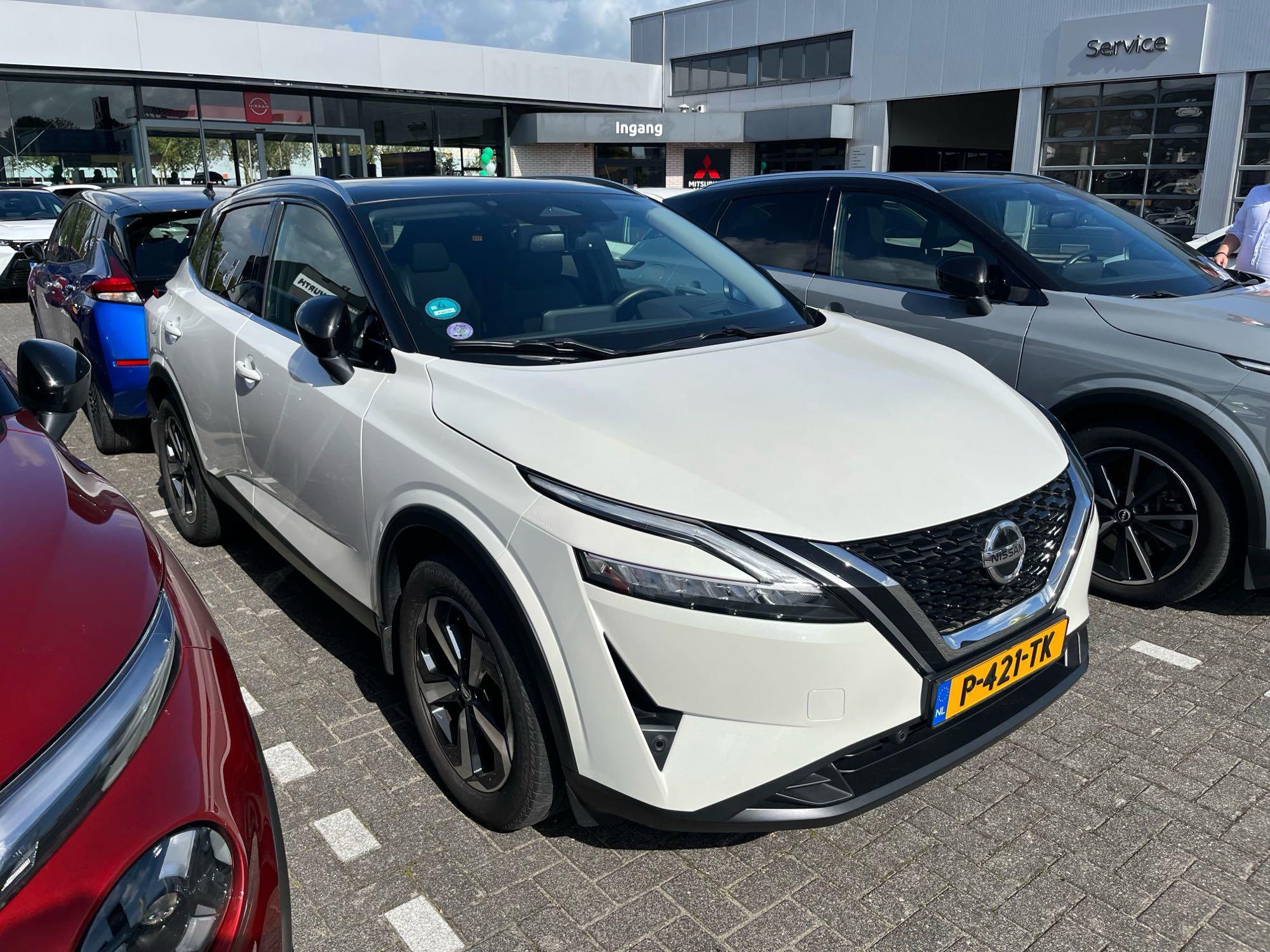 Nissan QASHQAI 1.3 MHEV Xtronic Premiere Edition - Afbeelding 4
