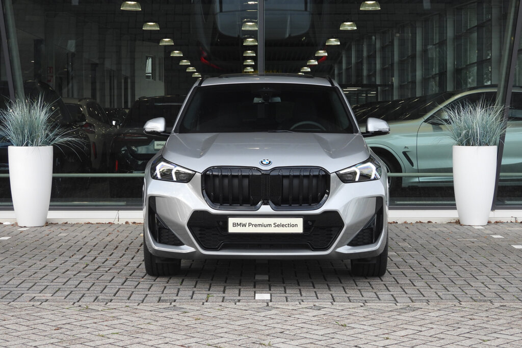 BMW X1 10