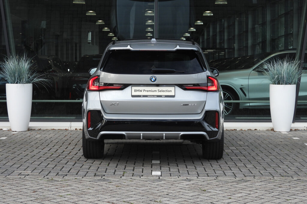 BMW X1 21