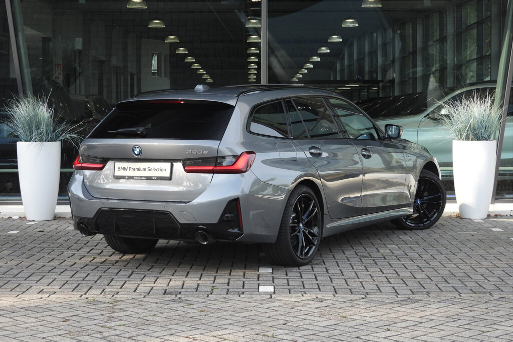 BMW 3 Serie 4