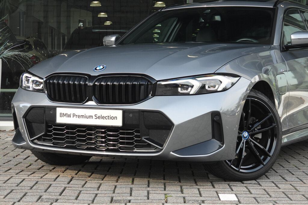 BMW 3 Serie 6