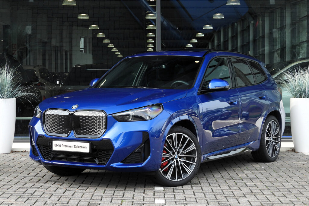 BMW iX1 1