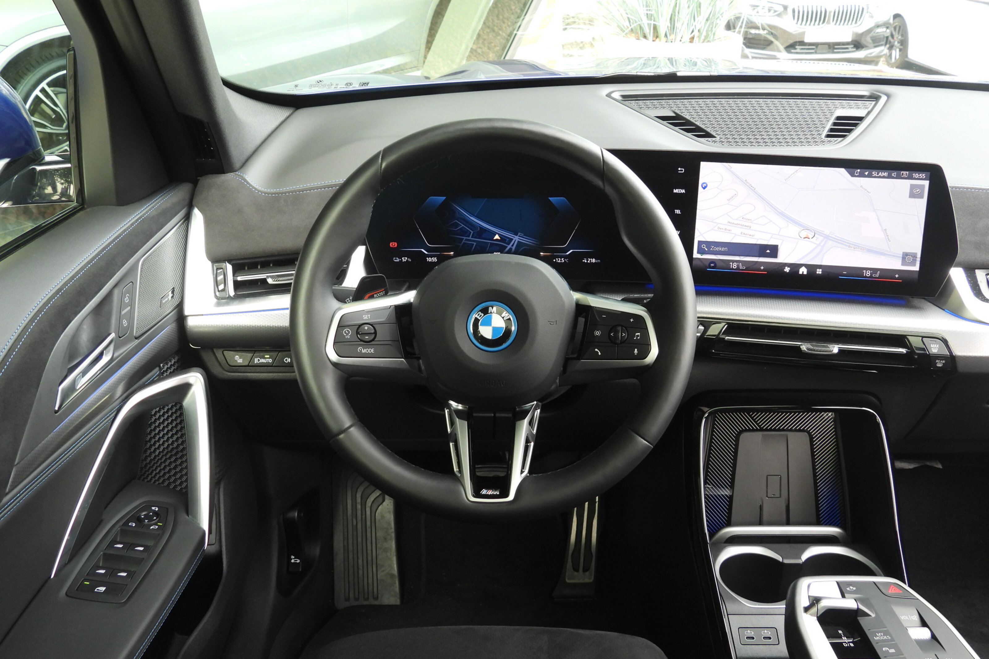 BMW iX1 xDrive30 M Sport