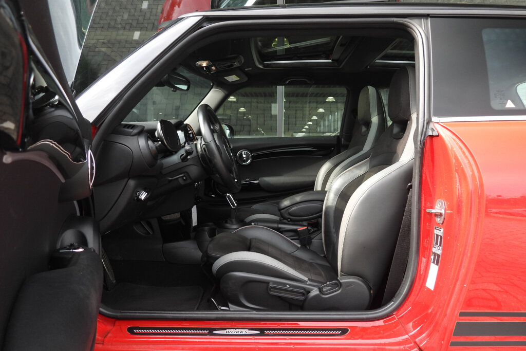 MINI Cooper S 17