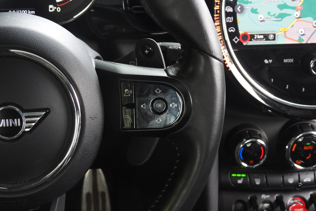 MINI Cooper S 32