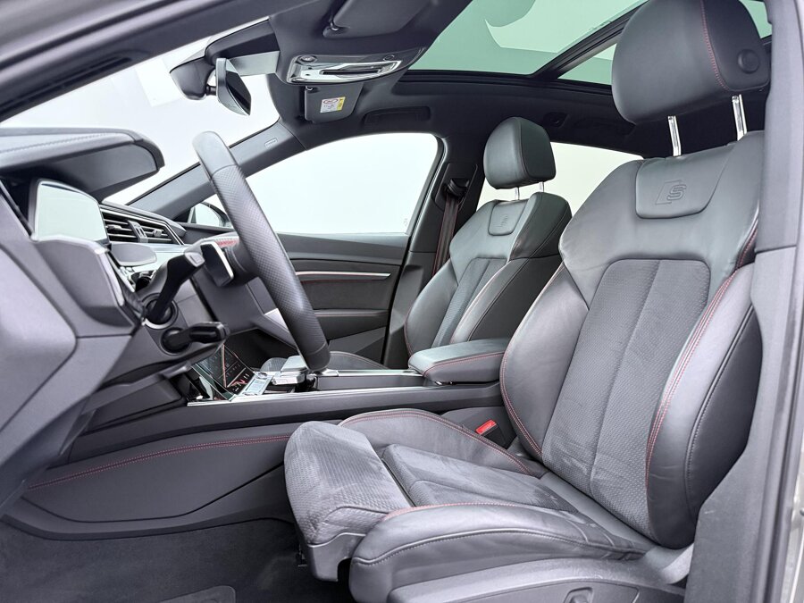 Audi Q8 e-tron 50 quattro S Edition 95 kWh