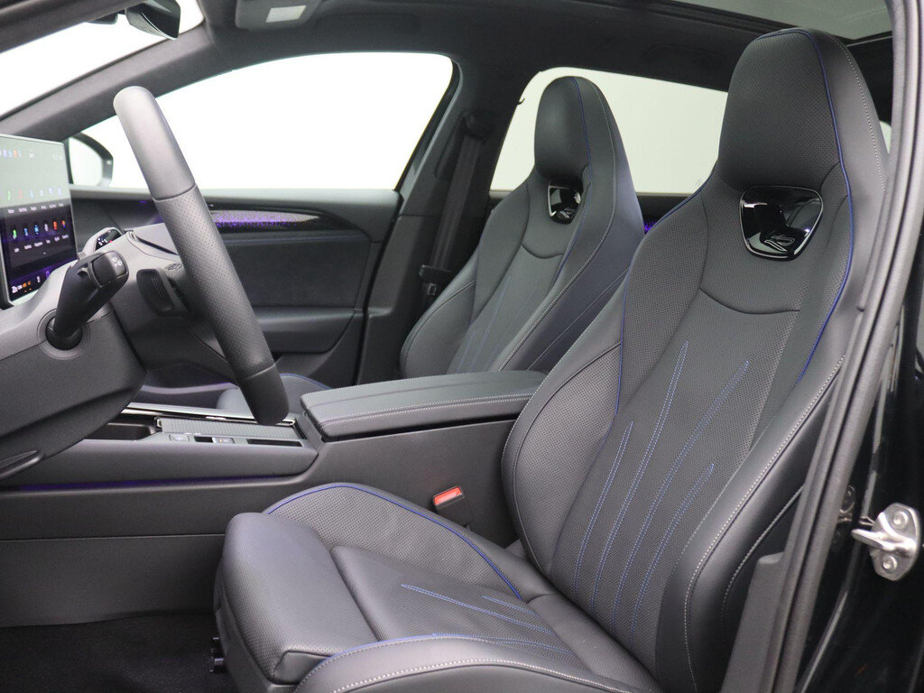 Volkswagen Passat Variant 1.5 eHybrid R-Line Edition 272 PK DSG Black Style, leder, massagestoelen, stoelventilatie, head-up, trekhaak, panoramadak, 360 graden camera - Afbeelding 5