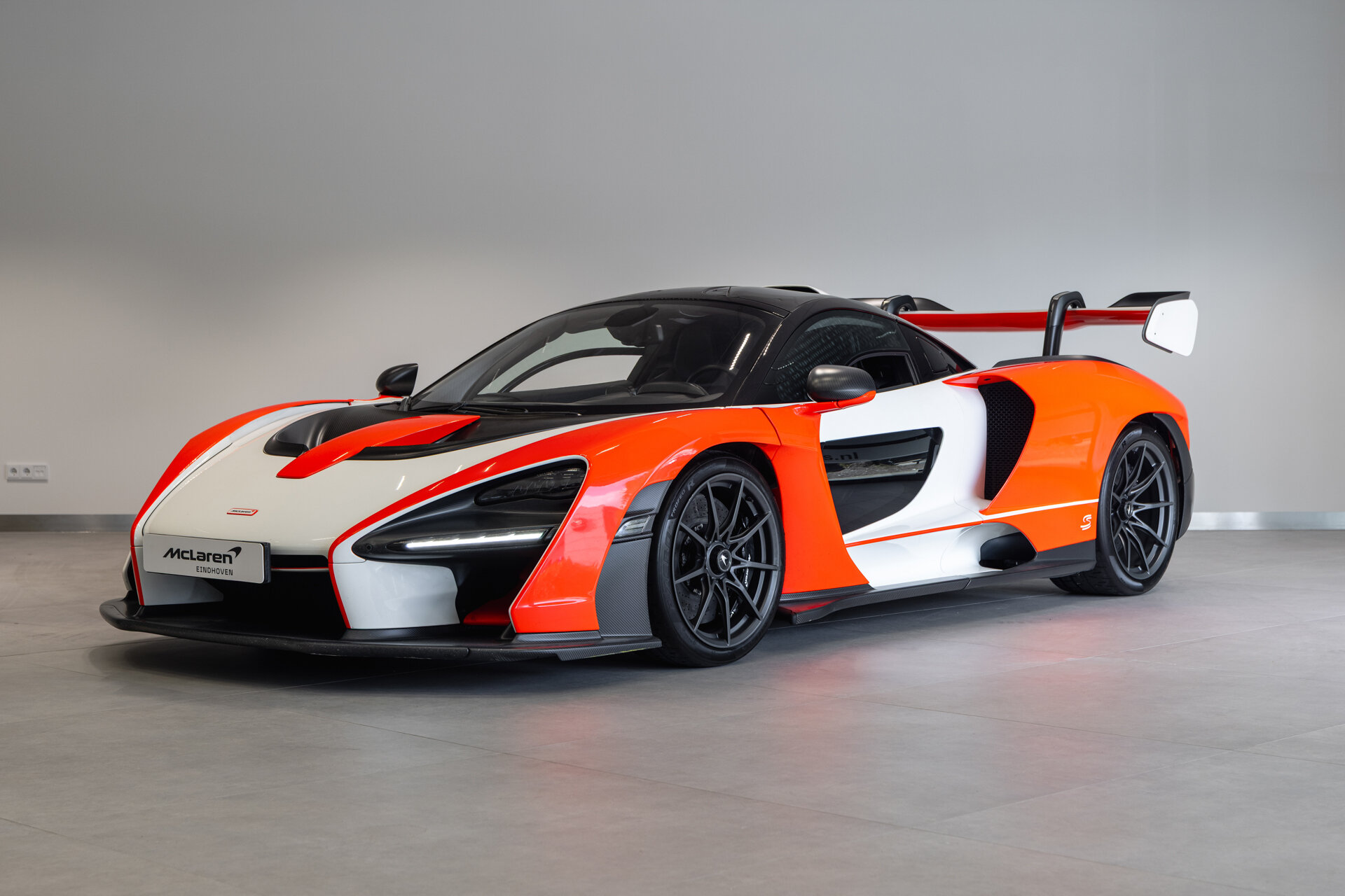 McLaren Senna