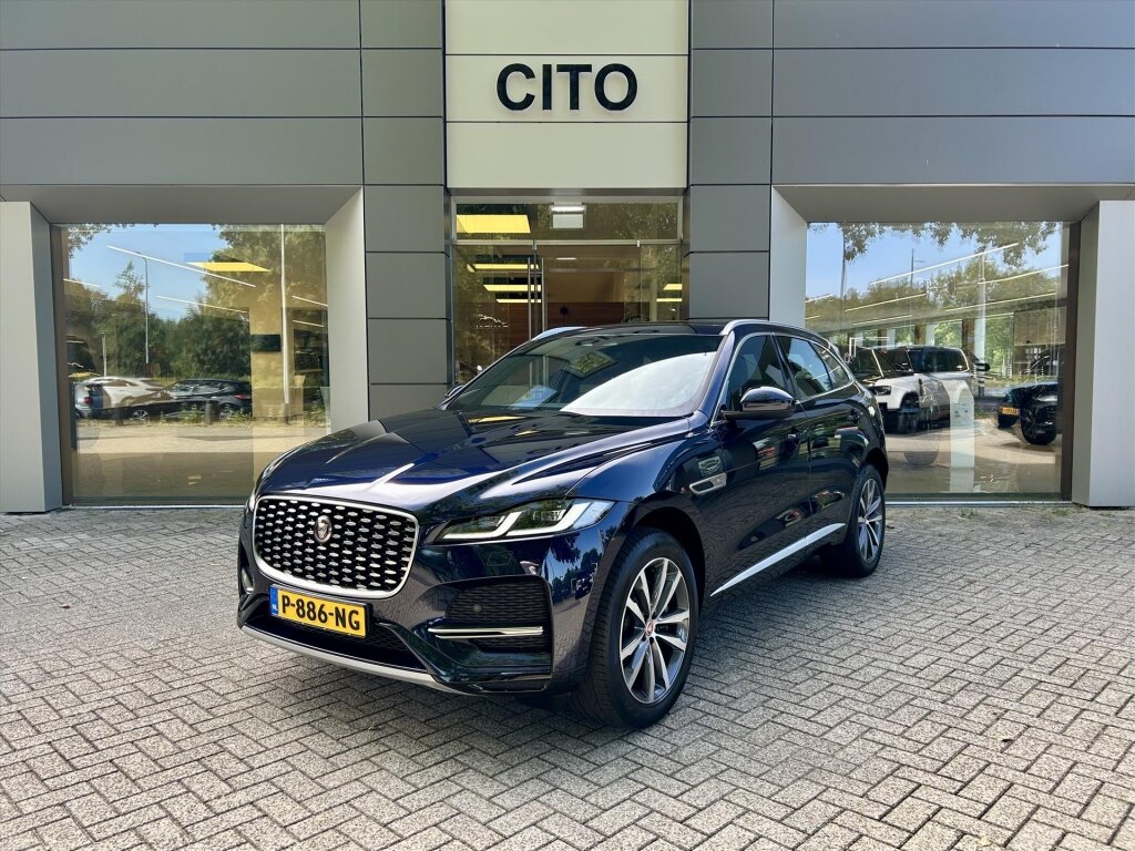 Jaguar F-PACE - foto 1