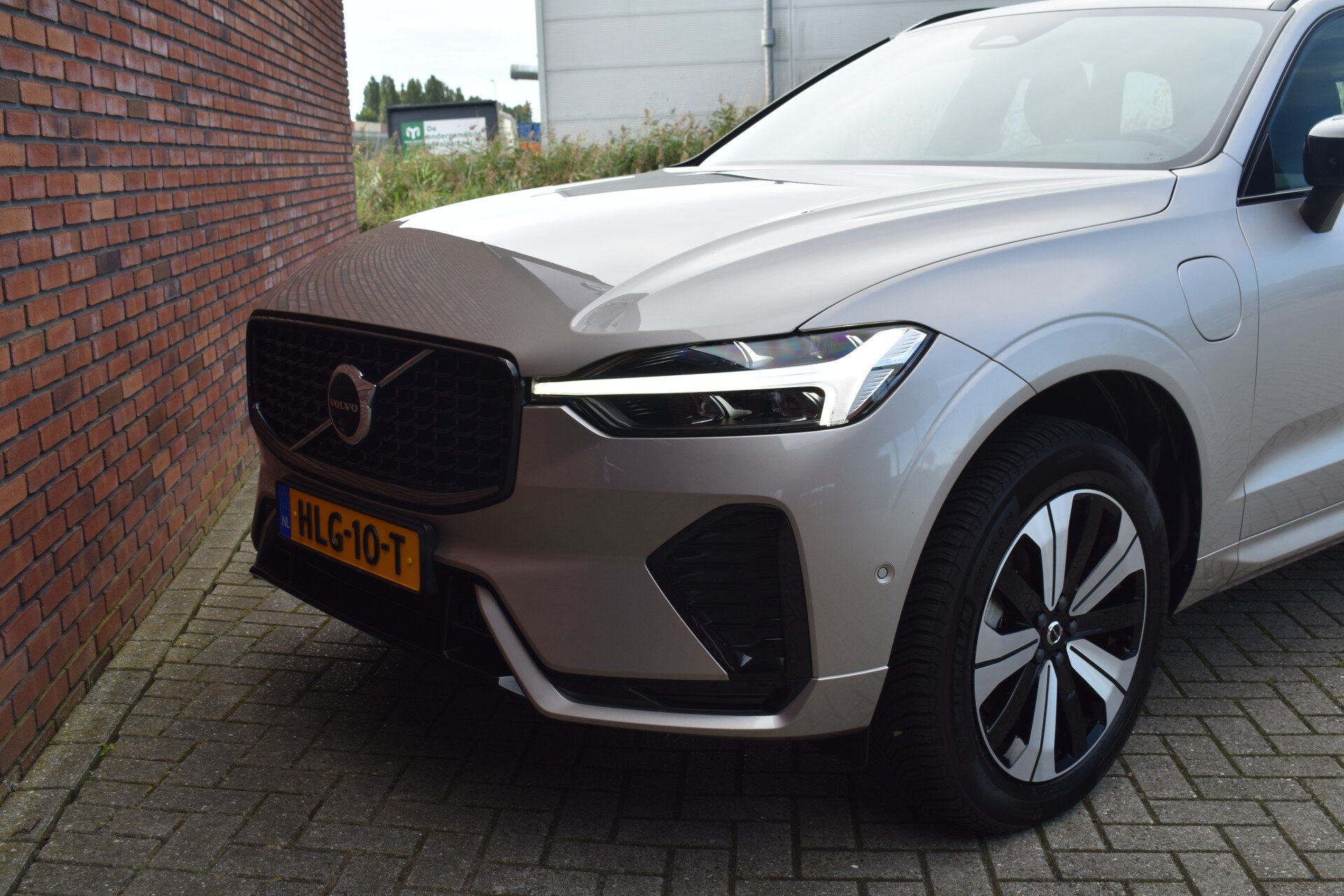 Volvo XC60 T6 350PK Plug-in hybrid AWD Plus Dark - Afbeelding 4