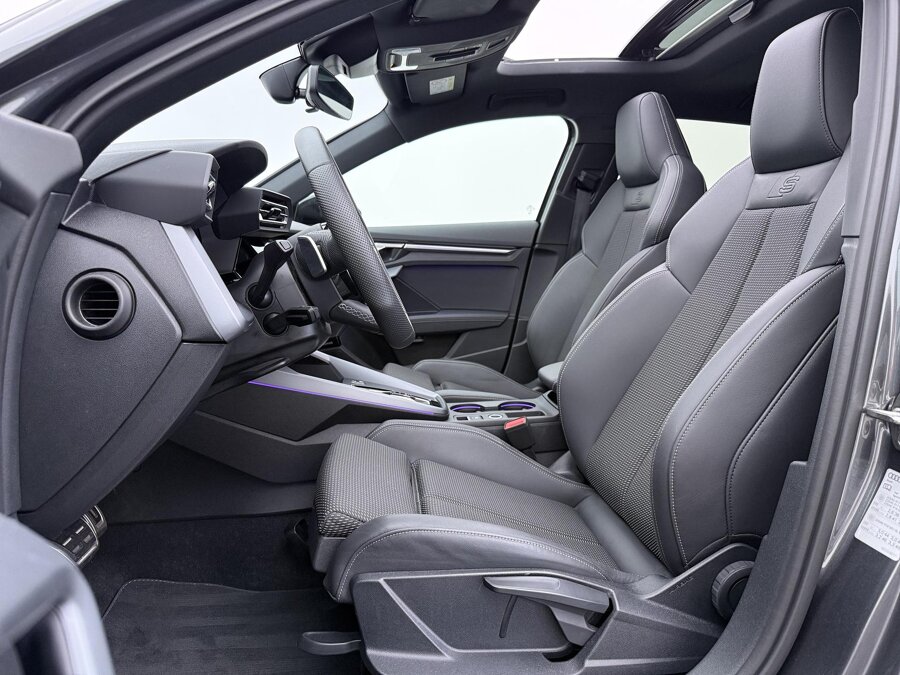 Audi A3 Sportback 45 TFSI e S edition Competition