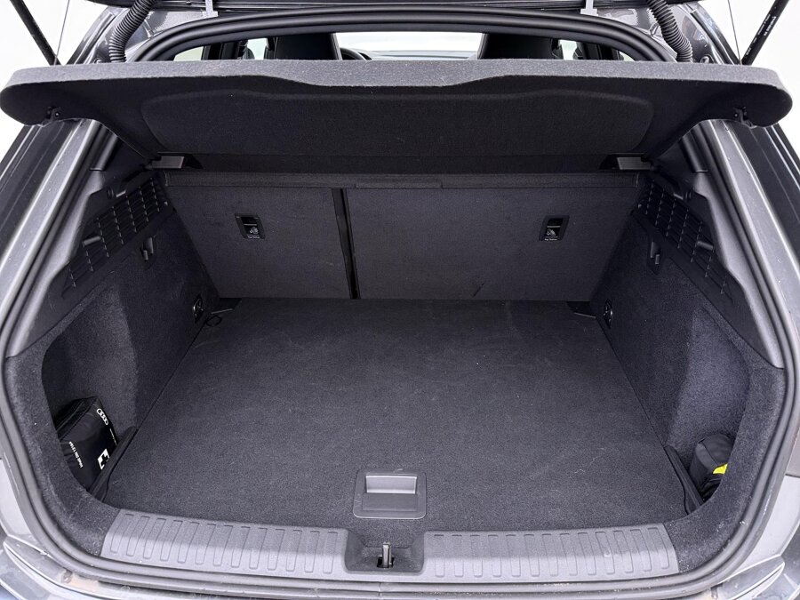 Audi A3 Sportback 45 TFSI e S edition Competition