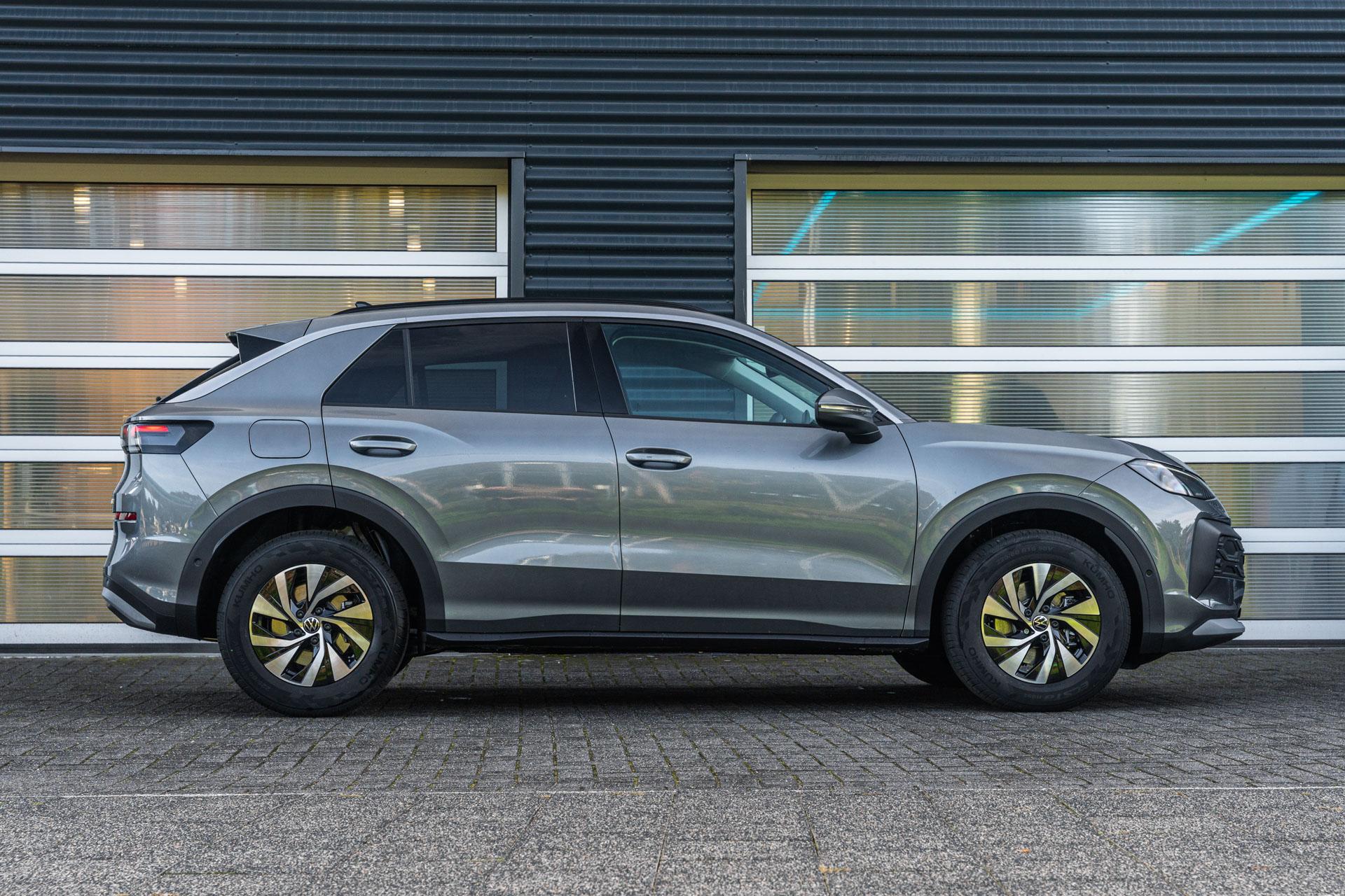 Volkswagen T-Roc 1.5 eTsi 116pk DSG Limited Edition - Afbeelding 3