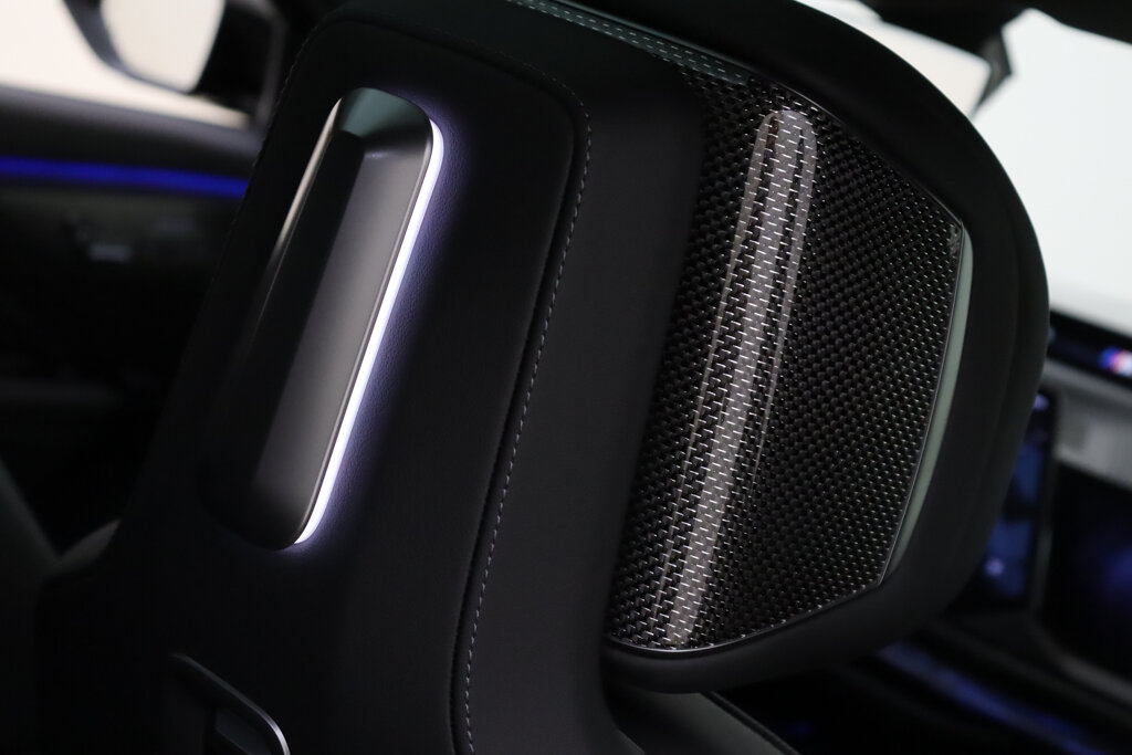 BMW i7 28